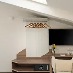 Palazzo Tasso לינה וארוחת בוקר 4*