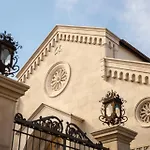 Palazzo Tasso לינה וארוחת בוקר 4*