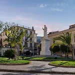 Palazzo Tasso לינה וארוחת בוקר סורנטו