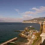 Palazzo Tasso לינה וארוחת בוקר