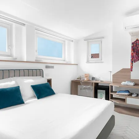 팔라쪼 타소 B&B 2*