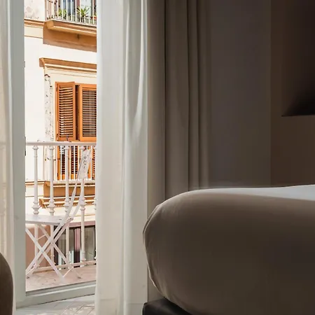 Palazzo Tasso 4* סורנטו