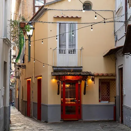 Bed & Breakfast Palazzo Tasso 4*