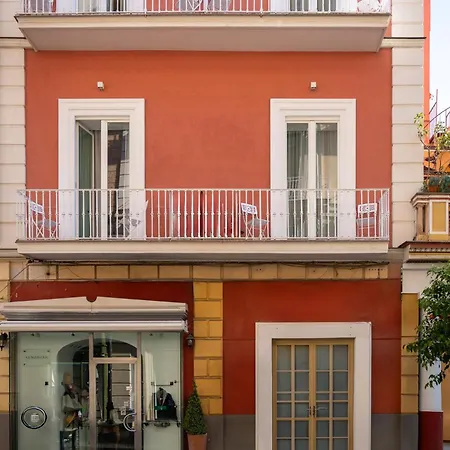 Palazzo Tasso Bed & Breakfast