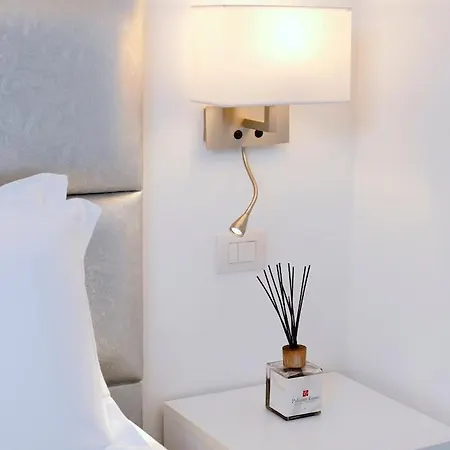 Palazzo Tasso Bed and breakfast 2*