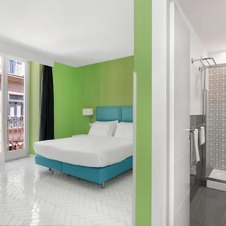 לינה וארוחת בוקר Palazzo Tasso 2*
