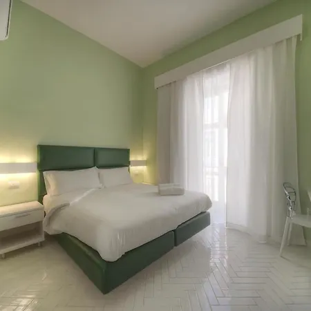 Palazzo Tasso Bed and breakfast
