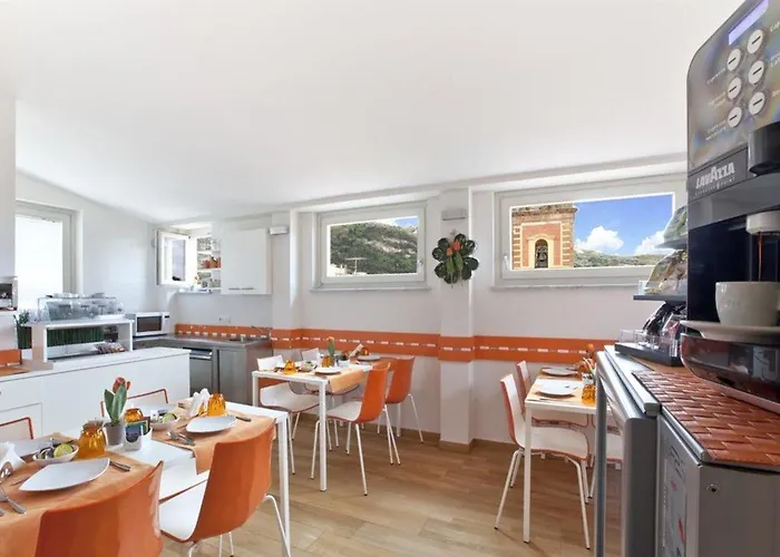 Palazzo Tasso 4*